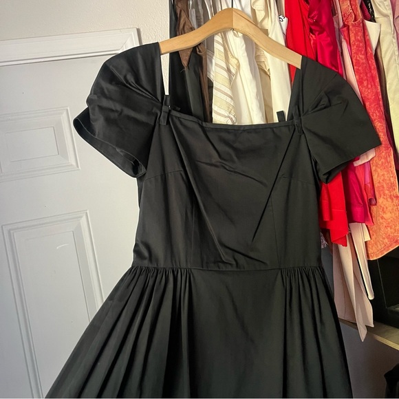 THE J. PETERMAN COMPANY black cotton bow square neck short sleeve midi dress - Picture 3 of 6